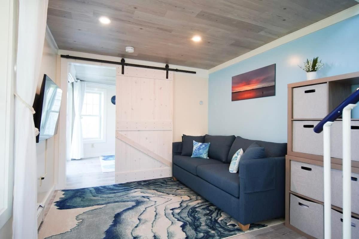 Loza House Coastal Design Unit With Lake & Mountain Views Платсбърг Екстериор снимка